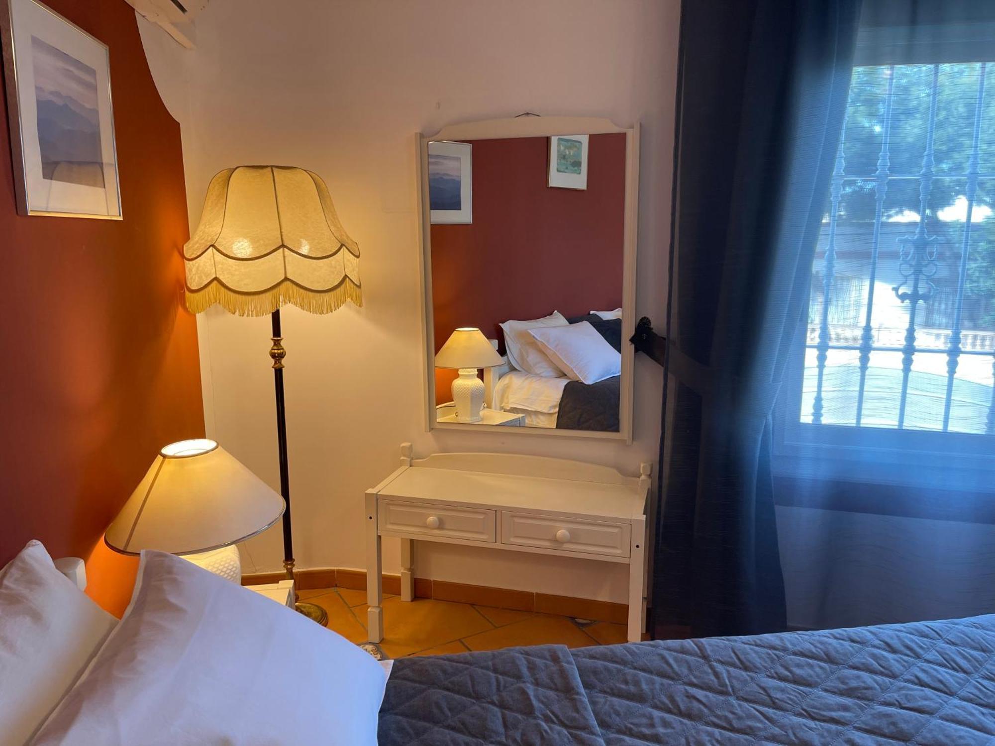 Anna'S Garden Bed & Breakfast ตอร์เรเวียคา ห้อง รูปภาพ