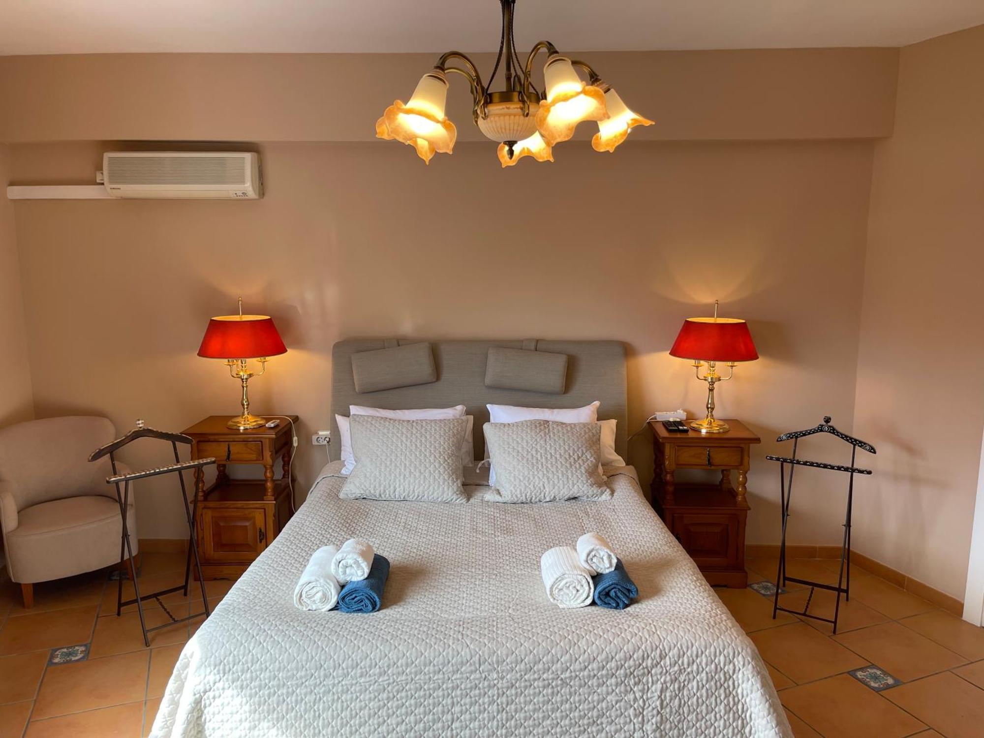 Anna'S Garden Bed & Breakfast ตอร์เรเวียคา ห้อง รูปภาพ