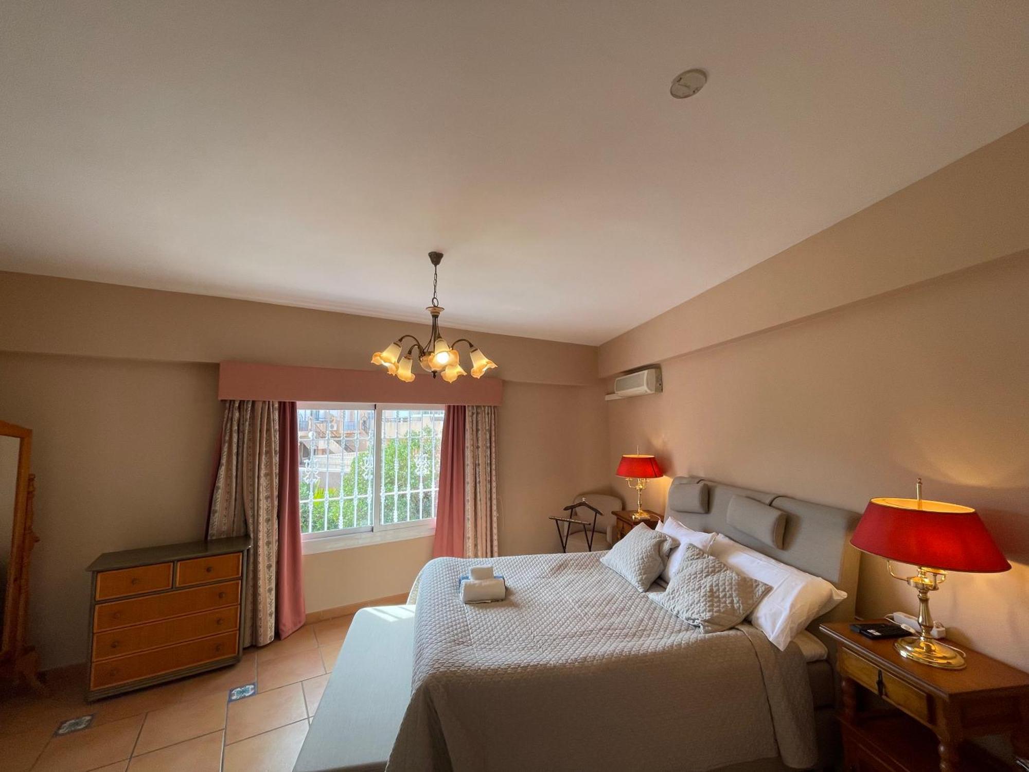 Anna'S Garden Bed & Breakfast ตอร์เรเวียคา ห้อง รูปภาพ