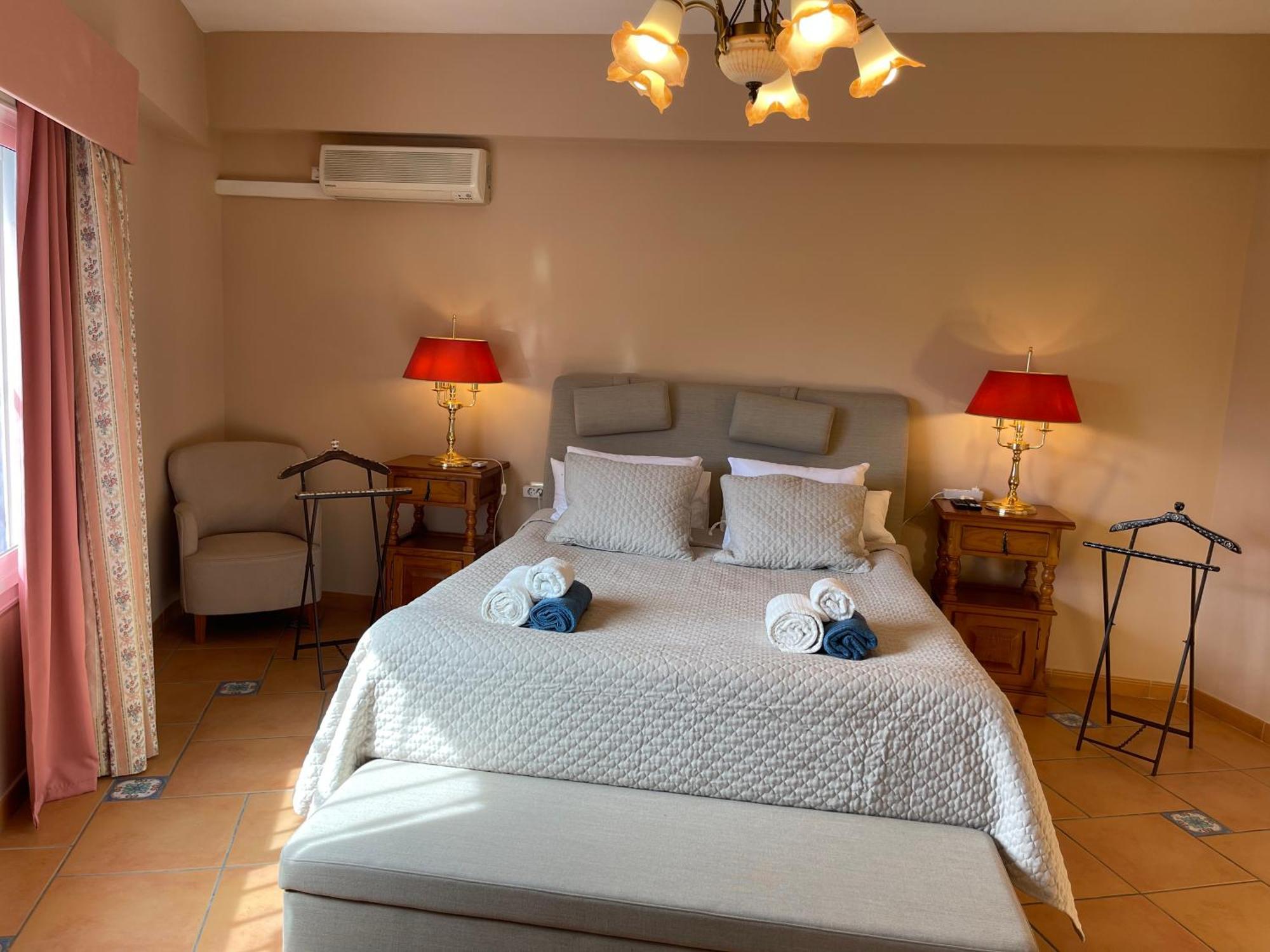 Anna'S Garden Bed & Breakfast ตอร์เรเวียคา ห้อง รูปภาพ