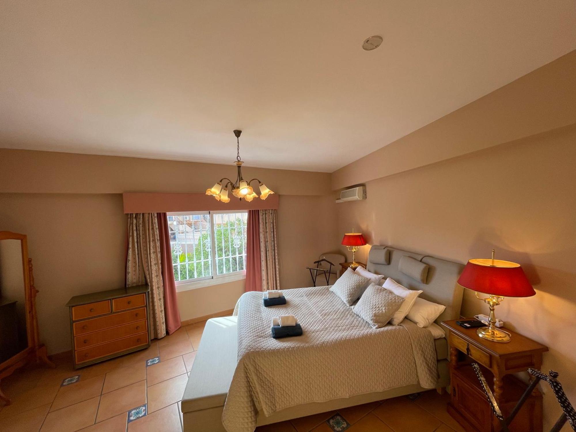 Anna'S Garden Bed & Breakfast ตอร์เรเวียคา ห้อง รูปภาพ